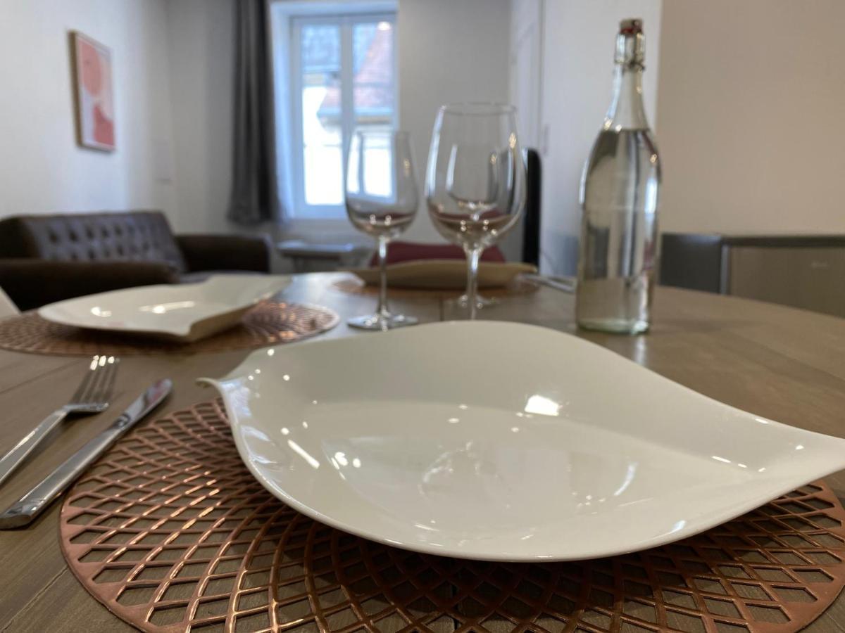 Le Puits Du Bourg Apartment Невер Екстериор снимка