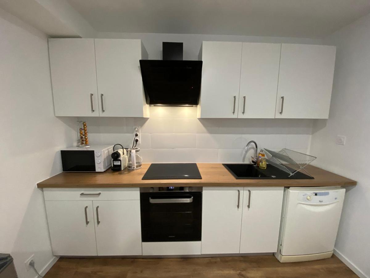 Le Puits Du Bourg Apartment Невер Екстериор снимка