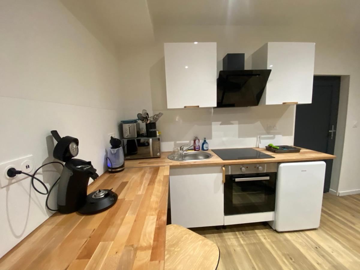Le Puits Du Bourg Apartment Невер Екстериор снимка
